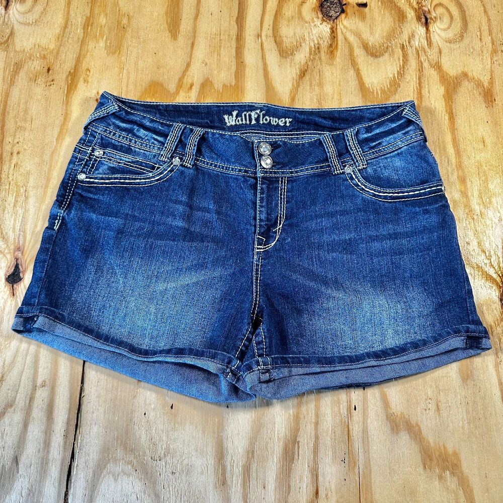 Wallflower Denim Shorts Bedazzled Stars Size 17